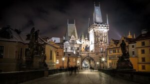 Otevíráme Zabouchnuté Dveře Praha Holešovice | Volejte Kdykoliv 721 130 878